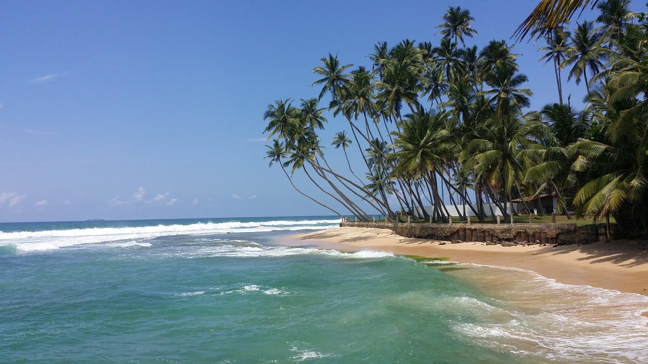 The Beach Villa Unawatuna Exterior photo